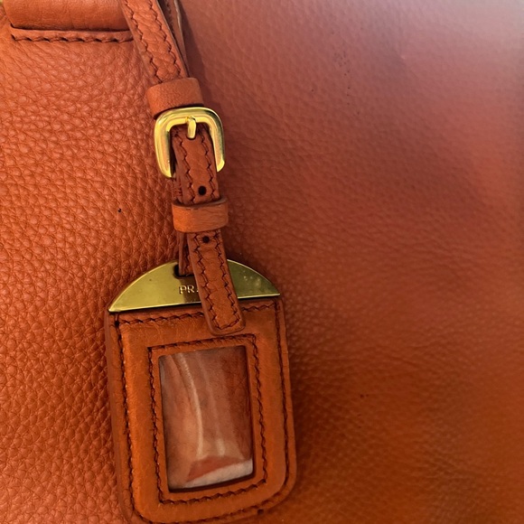 Authentic Prada papaya square tote bag - Picture 4 of 6